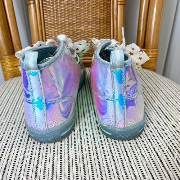 Jojo Siwa Metallic Rubber Shoes - Girls size 3 - Picture 4 of 6